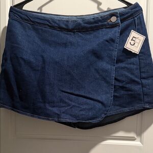 Denim Blue button Women's Skorts